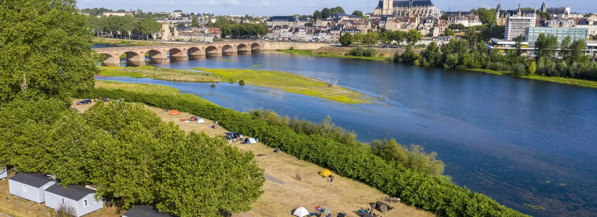 Aerial view of the town of Nevers