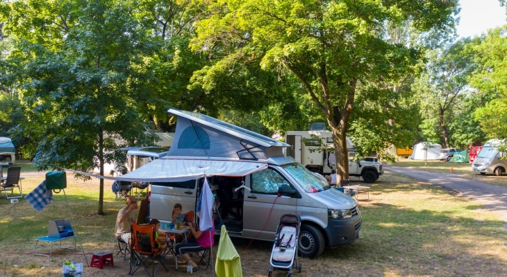Motor-home pitch, Camping du Puy-en-Velay