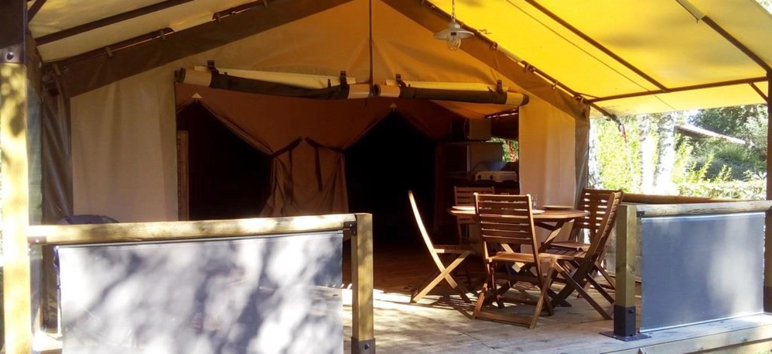 lodges toilés « Victoria » confort